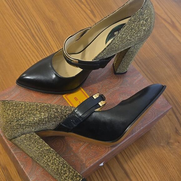 Etro Runway MaryJanes - Picture 2 of 15